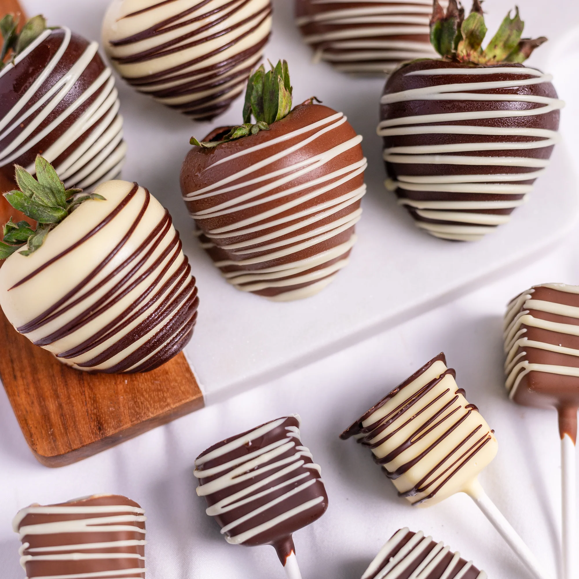 Gourmet Hand-Dipped Belgian Chocolate Strawberries & Cheesecake Pops - Image 4